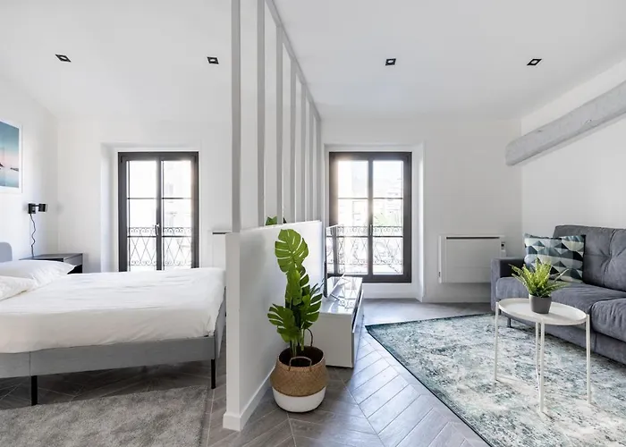 2 Guisol - Moderne 2 Pieces Port De Apartmán *