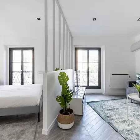 2 Guisol - Moderne 2 Pieces Port De Apartment *